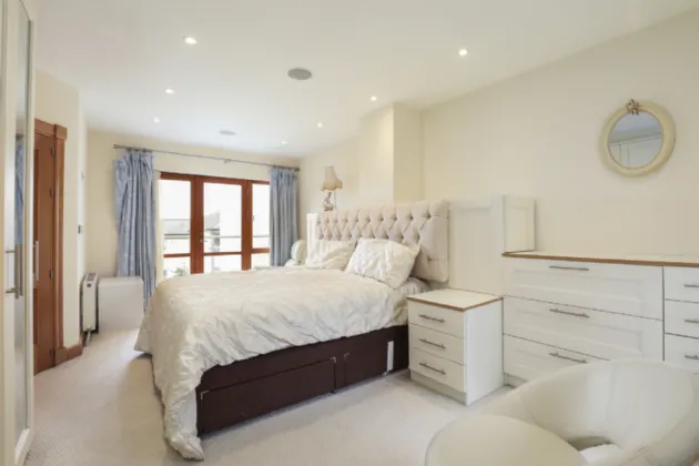 Photo of 5 Hazelhatch, Thormanby Road, Howth, Co.Dublin, D13 T922