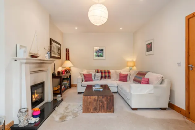 Photo of 8 Belarmine Park, Belarmine, Stepaside, Dublin 18, D18 E207