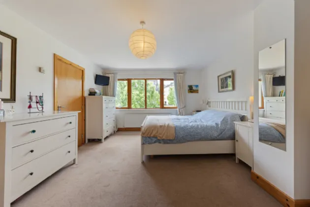 Photo of 8 Belarmine Park, Belarmine, Stepaside, Dublin 18, D18 E207