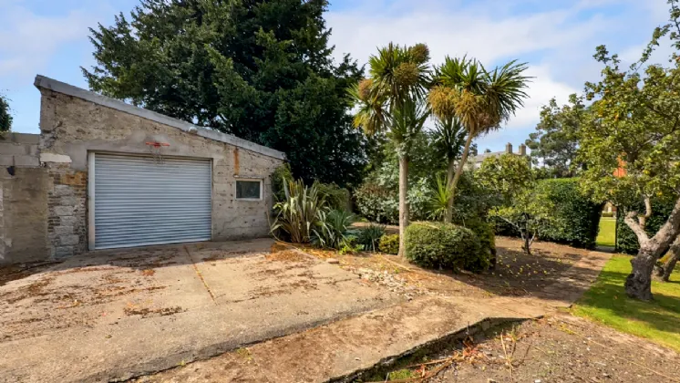 Photo of Crannmor, Knapton Road, Monkstown, Co Dublin, A96 YD37