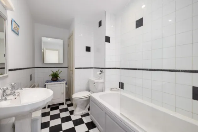 Photo of 4 Cliff Manor, Cliff Road, Greystones, Co Wicklow, A98 TY89