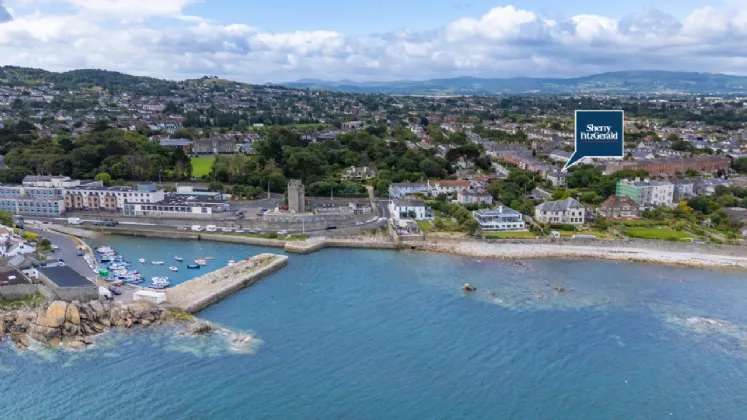 Photo of Park Lodge, 1 Castlepark Road, Sandycove, Co. Dublin, A96 F436