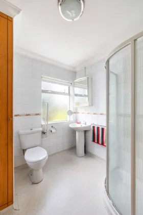 Photo of 9 Dromlee Crescent, Beaumont, Dublin 9, D09 RP03