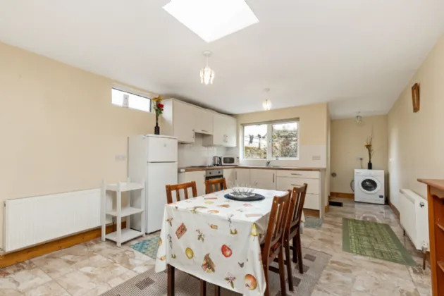 Photo of 6 Cross Street, New Ross, Co. Wexford, Y34 T275