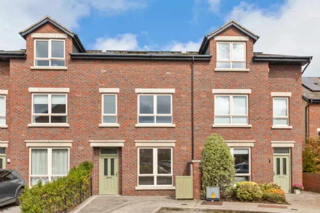 Photo of 12 Ely Square, Rathfarnham, Dublin 14, D14 N6W9