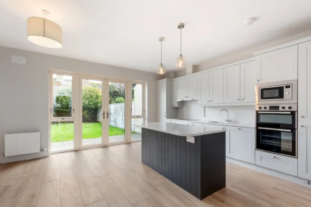 Photo of 12 Ely Square, Rathfarnham, Dublin 14, D14 N6W9