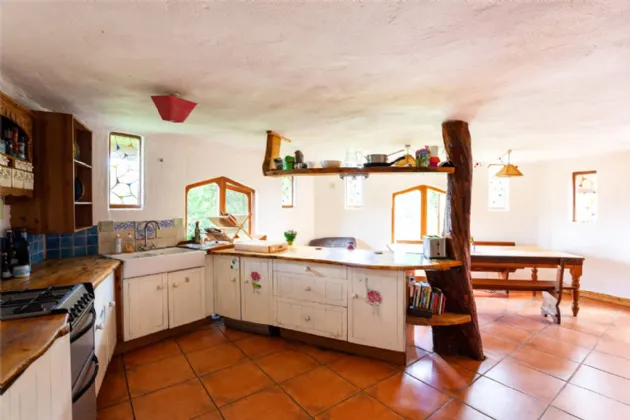 Photo of Honeycomb and Honeypot Annex, Derryduff More, Coomhola, Bantry, Co. Cork, P75WD52