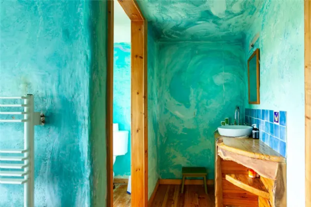 Photo of Honeycomb and Honeypot Annex, Derryduff More, Coomhola, Bantry, Co. Cork, P75WD52