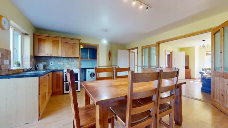 Photo of 10 Glencarra, Castlebar, Co. Mayo, F23 V098