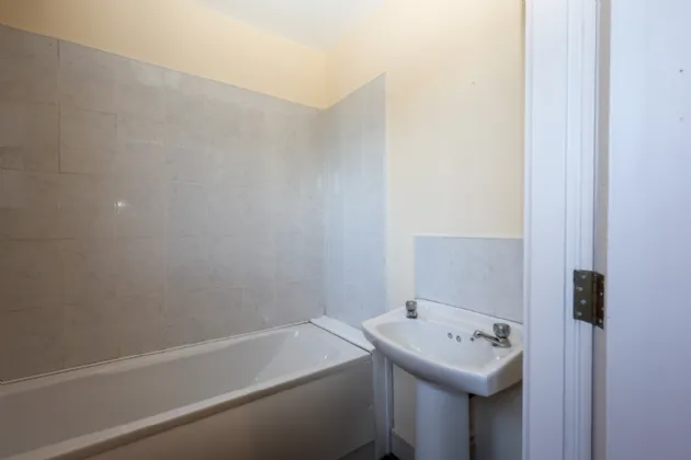 Photo of 6 Lynnbury Terrace, Mullingar, Co. Westmeath, N91 Y7X0