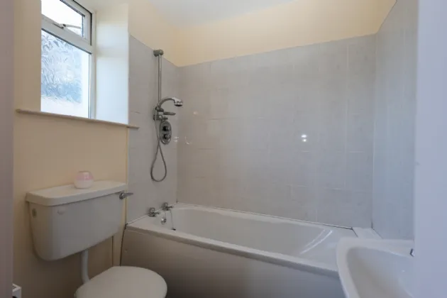 Photo of 6 Lynnbury Terrace, Mullingar, Co. Westmeath, N91 Y7X0