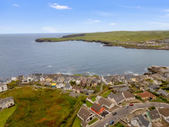 Photo of 16 Castlefield, Kilkee, Co. Clare, V15 K351