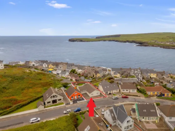 Photo of 16 Castlefield, Kilkee, Co. Clare, V15 K351