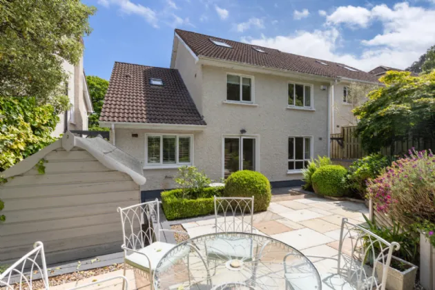 Photo of 13 Holmwood, Cabinteely, Dubin 18, D18 XV63