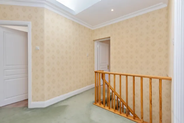 Photo of 13 Holmwood, Cabinteely, Dubin 18, D18 XV63