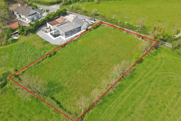 Photo of Site For Sale, Ralahine, Newmarket On Fergus, Co Clare, Folio: CE12557F