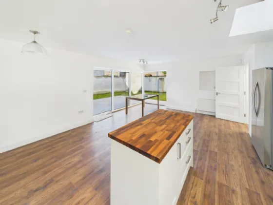 Photo of 30 Summerhill, Nenagh, Co. Tipperary, E45 CA46