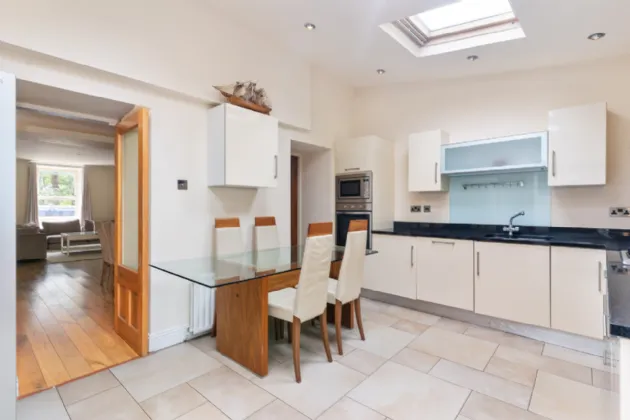 Photo of 1 Floraville, Brookvale Road, Donnybrook, Dublin 4, D04 W3V5