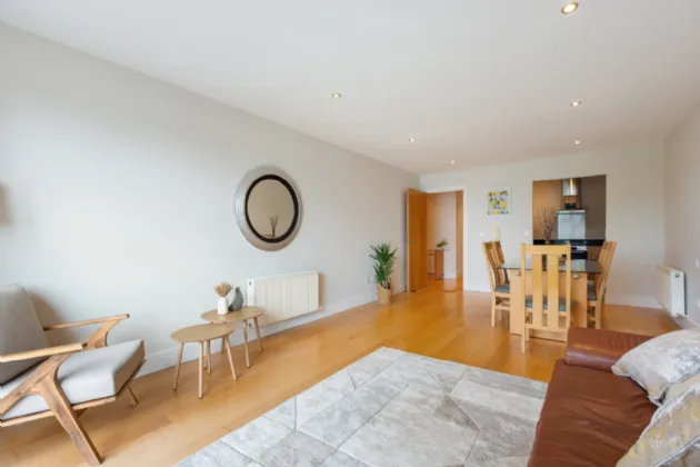 Photo of 90 Southmede, Ballinteer Road, Dublin 16, D16 K969