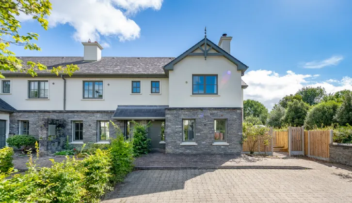 Photo of 19 Oakwood Manor, Kenmare, Co Kerry, V93 D294
