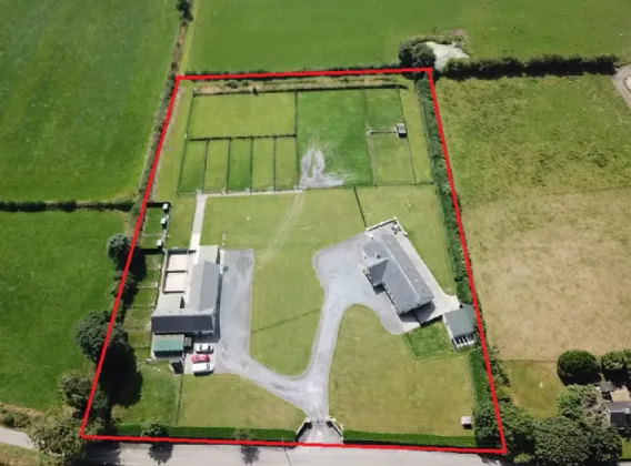 Photo of Masterstown, New Inn, Cashel, Co. Tipperary, E25FW64