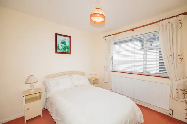 Photo of 12 Oakwood, Kilfera, Bennettsbridge Road, Kilkenny, R95 D2XH