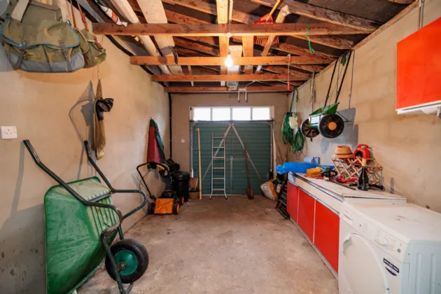 Photo of 12 Oakwood, Kilfera, Bennettsbridge Road, Kilkenny, R95 D2XH