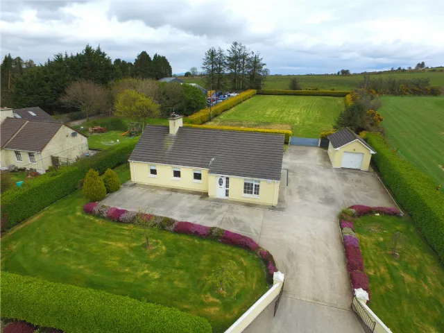 Photo of Bweeng West,, Bweeng,, Co Cork, P51DV58