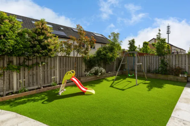 Photo of 4 Larkfield View, Clay Farm, Leopardstown, Dublin 18, D18W029