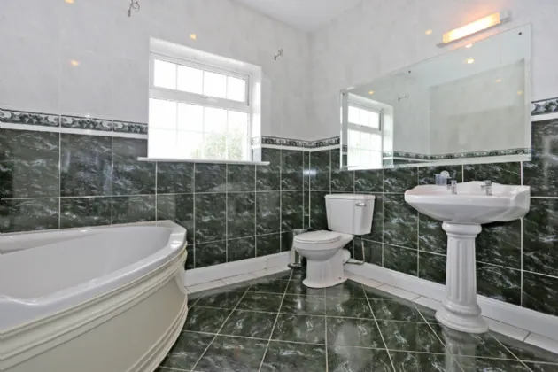 Photo of Ashfort, Ballybrown, Clarina, Co Limerick, V94C9XN