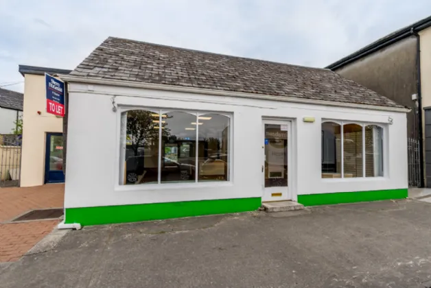 Photo of Augustine House, Circular Road, Roscommon, F42N793