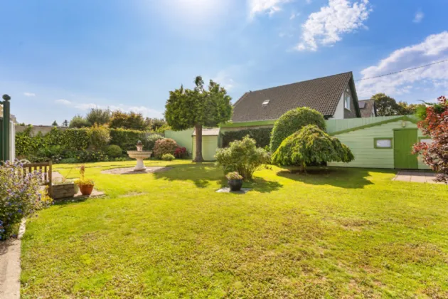 Photo of Lough Bawn, Newtownpark Avenue, Blackrock, Co. Dublin, A94 C3V5