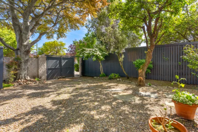 Photo of 102A Shrewsbury, Shrewsbury Park, Ballsbridge, Dublin 4, D04 AA55