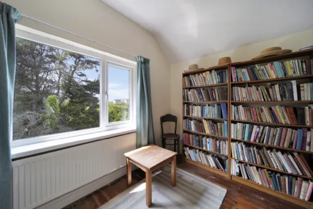 Photo of Cairn Cottage, Rinnaraw, Portnablagh, Co. Donegal, F92X6C1