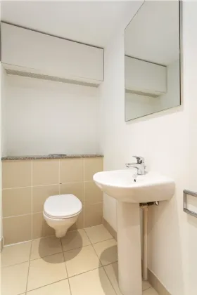 Photo of 6 Hill Of Down House, Spencer Dock, IFSC, Dublin 1, D01 C793