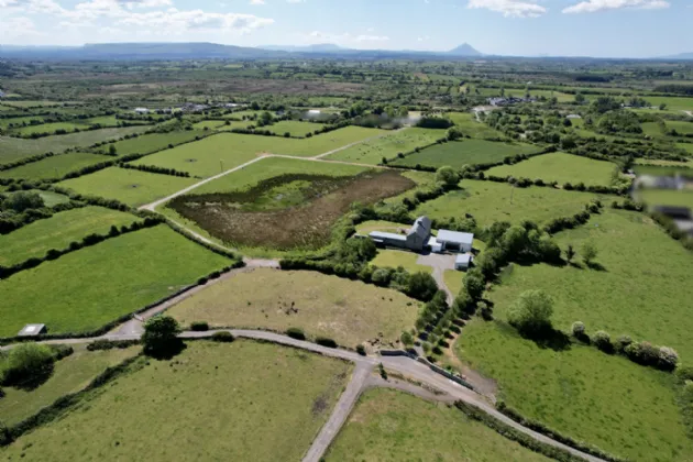 Photo of Curraghmore House, Drumdrishaghaun, Belcarra, Castlebar, Co Mayo, F23 K266