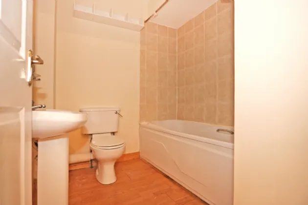 Photo of 13 Ballycasey Park, Shannon, Co. Clare, V14 A293