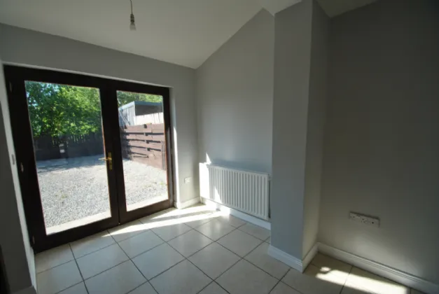 Photo of 7 Castle Court, Shinrone, Birr, Co Offaly, R42 KW42