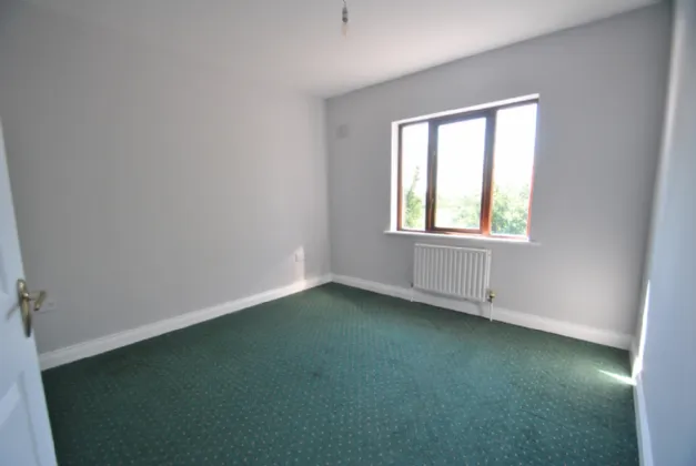 Photo of 7 Castle Court, Shinrone, Birr, Co Offaly, R42 KW42