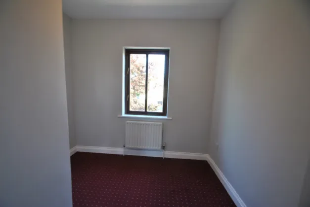 Photo of 7 Castle Court, Shinrone, Birr, Co Offaly, R42 KW42