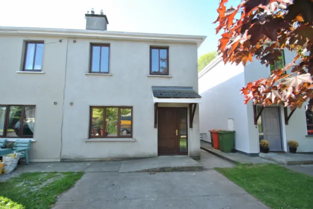 Photo of 7 Castle Court, Shinrone, Birr, Co Offaly, R42 KW42