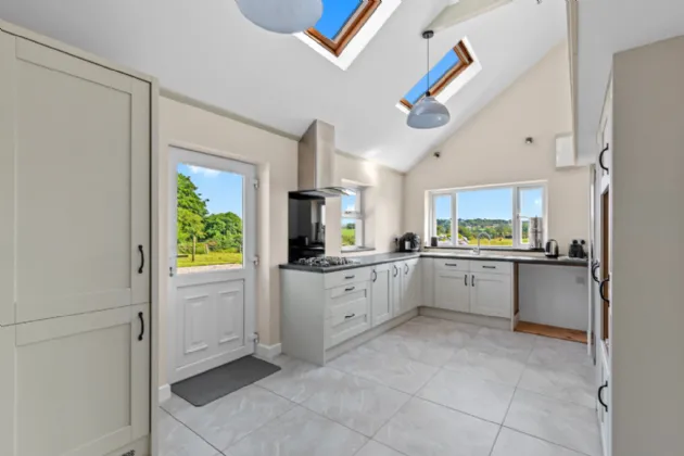 Photo of Estuary Lodge, Church Cross, Skibbereen, Co Cork, P81 H292