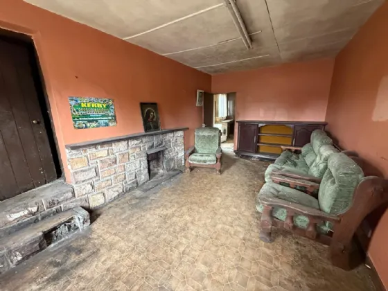 Photo of Listry Cross, Faha, Killarney, Co. Kerry, V93 E20D