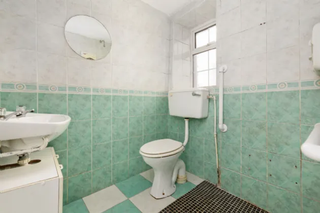 Photo of O'Connell Street, Ballymote, Co. Sligo, F56P213