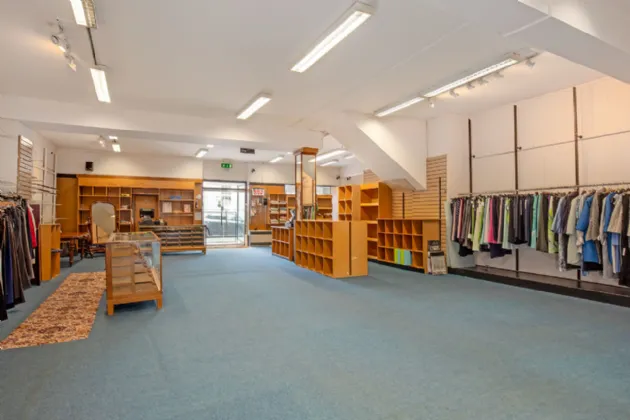 Photo of Clinton's, 25-27 Parnell Street, Clonmel, Co. Tipperary, E91X2V5