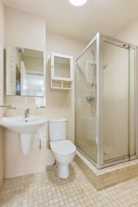 Photo of 70 The Cedars, Herbert Park, Ballsbridge, Dublin 4, D04 YV04