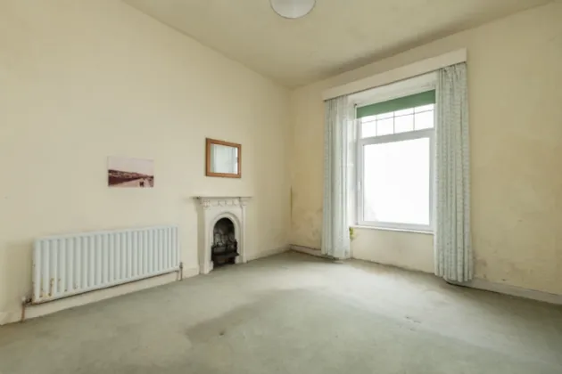 Photo of 1 Longsville Terrace, Golf Links Road, Youghal, Co Cork, P36V045