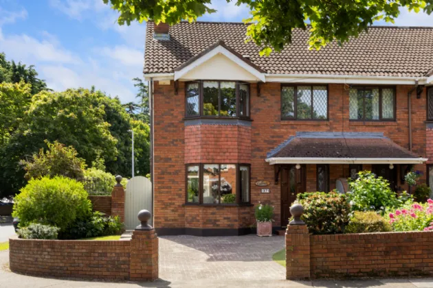 Photo of 27 Foxrock Wood, Dublin 18, D18 W3C6