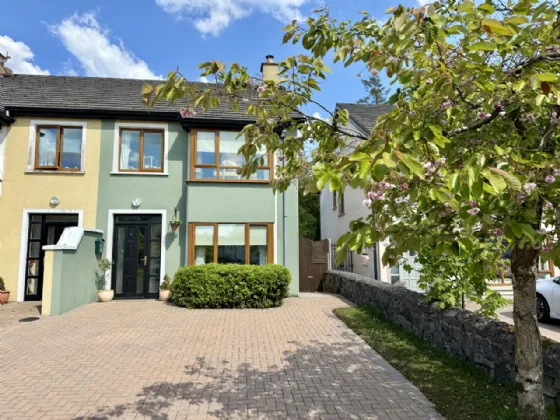 Photo of 29 Dunbeag, Newport Road, Castlebar, Co. Mayo, F23 AK74