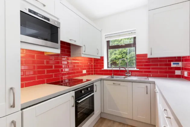 Photo of 4 Cranford Hall, Stillorgan Road, Donnybrook, D04P525